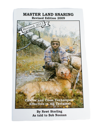 Cover of "Newt Sterling - Master Land Snaring" with a man and a snared animal in nature.